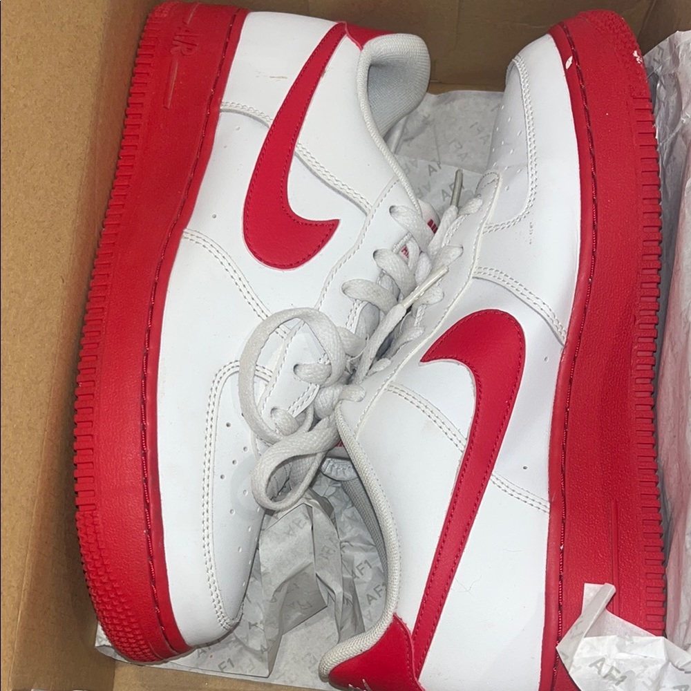 Nike White and Red Sneakers